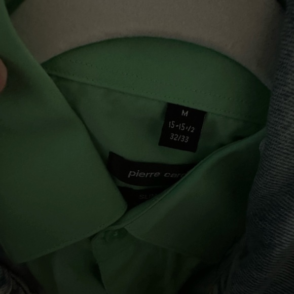 Pierre Cardin button down top - Picture 3 of 3